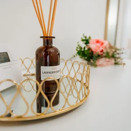 De Lux Central, P-ta Matei Corvin