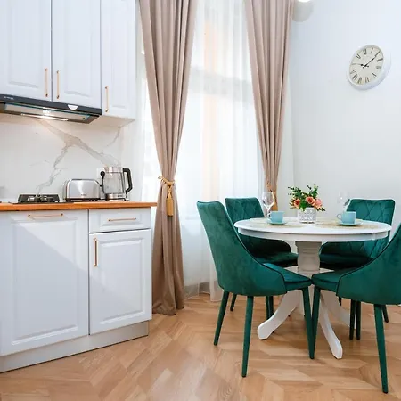 Lejlighed De Lux Central, P-ta Matei Corvin