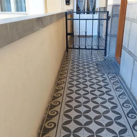 De Lux Central, P-ta Matei Corvin Lejlighed *