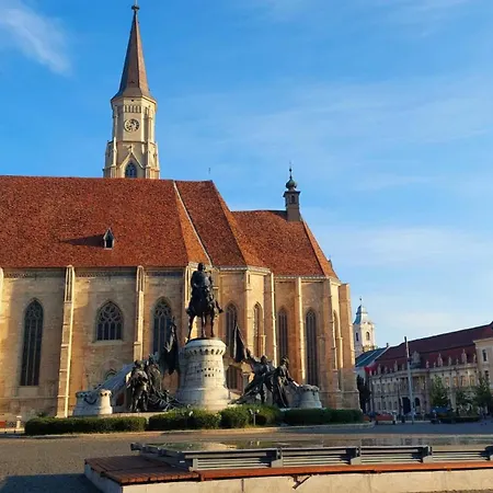 De Lux Central, P-ta Matei Corvin