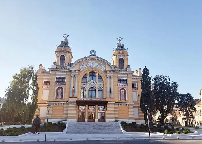 De Lux Central, P-ta Matei Corvin