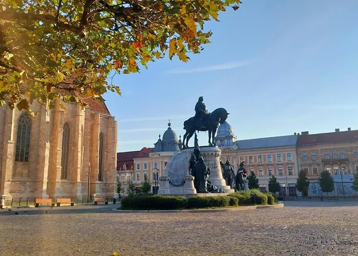 De Lux Central, P-ta Matei Corvin